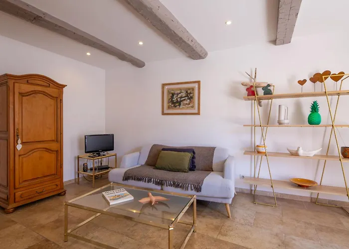 Les Palmiers By Interhome Appartement *