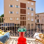 شقة Les Palmiers By Interhome