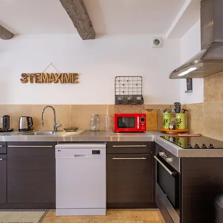Les Palmiers By Interhome