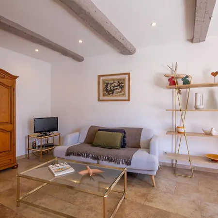 Les Palmiers By Interhome דירה *